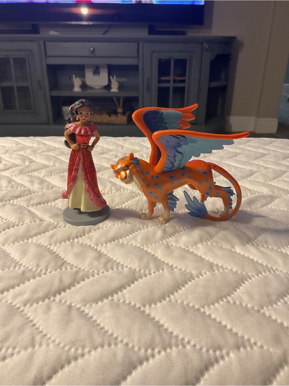 Disney Elena of Avalor Figure Set with Orange and Blue Jaquin